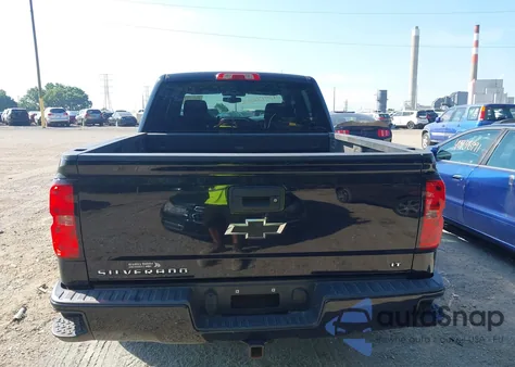 2018 Chevrolet Silverado 1500 2Lt from USA, damaged, VIN 3GCUKREC6JG115749